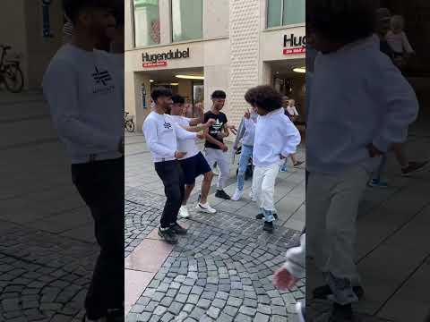 They already knew the hair😂#fyp #fy #fürdich thumbnail