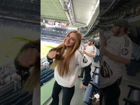 Se armó el bailongo 💃🏻🇪🇸 #realmadrid #bernabéu #españa #madrid thumbnail