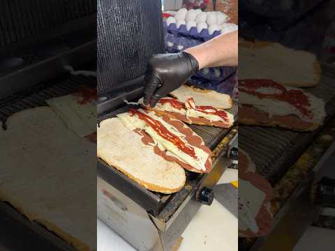 Bol Malzemeli Karışık Tost thumbnail