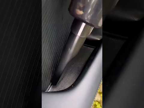 Vật Dụng Cần Thiết Khi Đi ÔTÔ ??? #funny #short thumbnail