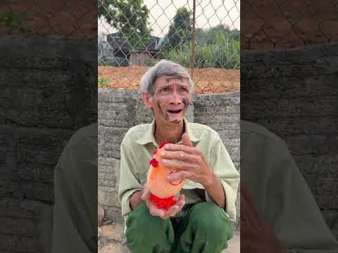 Chú gà đáng thương và ông nội tội nghiệp😥🐓 #shorts thumbnail