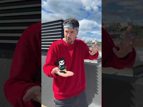 Un MONSTRUO está PERSIGUIENDO a mis PATITOS thumbnail
