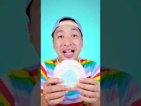 Permen Kapas Pelangi🌈 #asmr #mukbang #makansesuaiemoji #videomakan #videolucu thumbnail