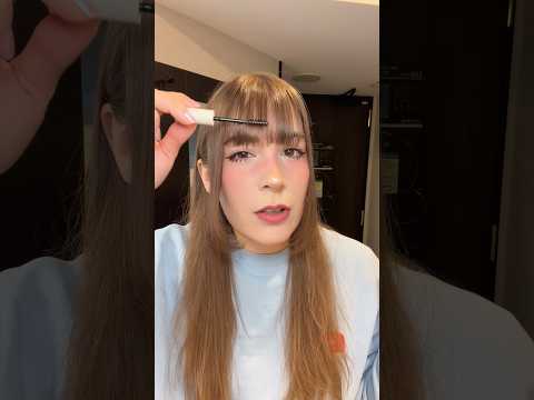 Un MASCARA pour avoir une frange parfaite? Je teste les produits à frange japonais ??✨ thumbnail