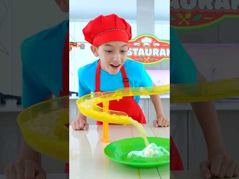 Funny Play Restaurant Noodles! thumbnail