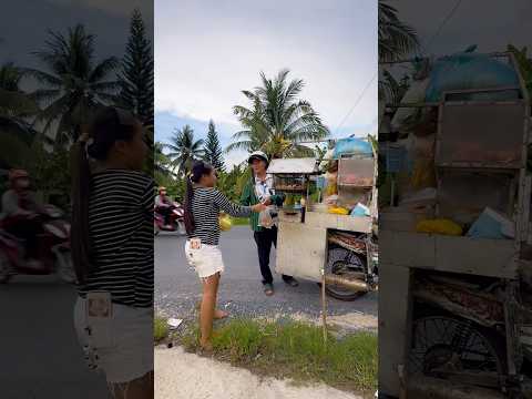 Mua bánh tráng nướng cho An ăn/kỳ kỳ tv & Family #shortvideo thumbnail