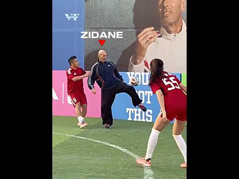 ZINÉDINE ZIDANE • O JOGADOR MAIS ELEGANTE DA HISTÓRIA ??? thumbnail