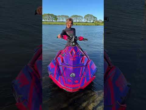 Monster Tube nieuwe Vriendin?! thumbnail