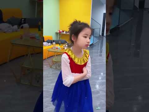 姐姐的成绩原来这么差#海贼王#路飞 thumbnail