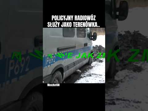 Policja utopiła radiowóz, ale pomogli jej quadowcy #shorts #foryou #motorcycle #police #trending thumbnail