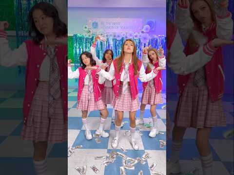 Dancing with My AU Girls 💗 thumbnail