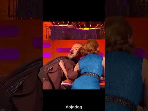 JESSICA CHASTAIN SHOWS OFF HER MARTIAL ARTS TO GRAHAM NORTON😭 thumbnail