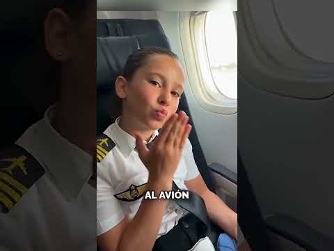 ¡Esta Niña Pilota Aviones Comerciales! thumbnail