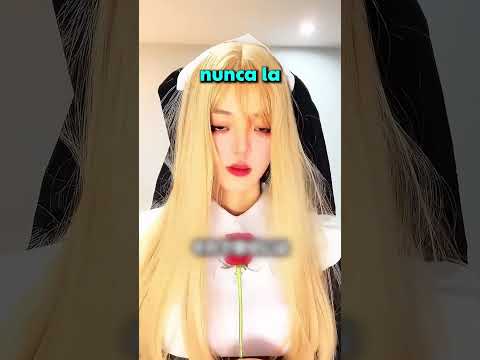 NADIE LA QUERÍA POR SER ALTA!! 😯 thumbnail