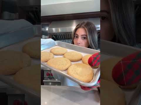 I figli di questa ragazza si stavano comportando male a scuola, thumbnail