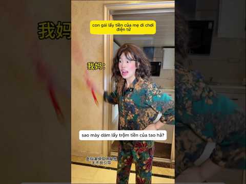 Con gái lấy tiền của mẹ đi chơi điện tử #shorts thumbnail