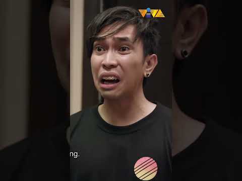Break na sila Akiko Solon at Rowell Ucat #shorts #movieclips #vivafilms thumbnail