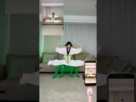 Kung Fu Skills Tutorial #behindthescenes #couple #funny #zoey thumbnail