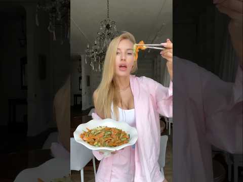 Салат - ровный тон вашей кожи thumbnail