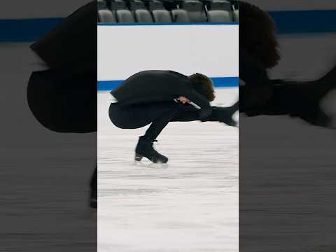 Why Olympic Figure Skater Max Naumov Doesn't Get Dizzy thumbnail