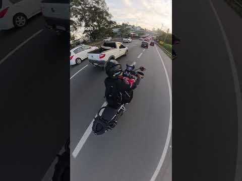 Quem estava errado ? Deixe a sua opinião vídeo de moto vlog #automobile #encenacao thumbnail