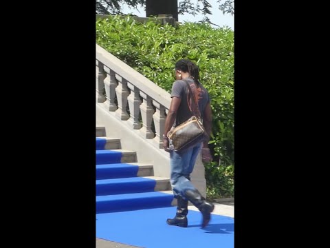 EL ESPECTACULAR DESFILE DE MODA DE FRANCIA EN CLAIREFONTAINE: MBAPPÉ, DEMBÉLÉ Y COMPAÑÍA thumbnail