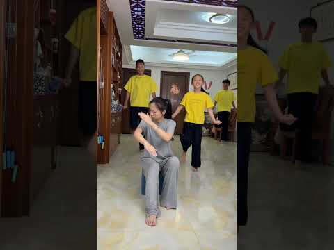 My wife's rhythmic tapping had us dancing involuntarily. thumbnail
