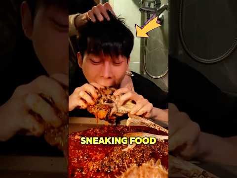 His girlfriend only allows him to eat one meal a day thumbnail