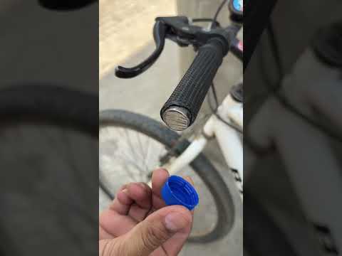 Cyclists! This Genius Bike Grip Trick Will Come in Handy #diy #bike #cycling thumbnail