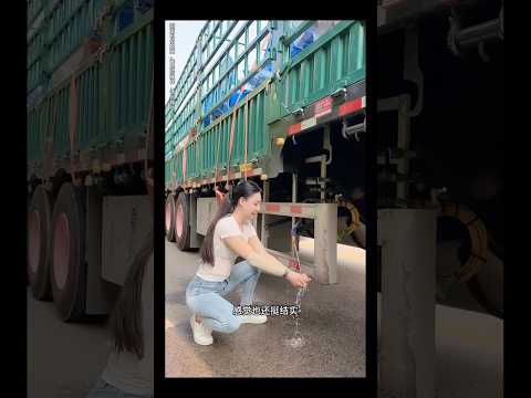 Chuyến hàng chiều muộn của nữ tài xế xinh đẹp #truckdriver #trucking #automobile #trucklife #female thumbnail