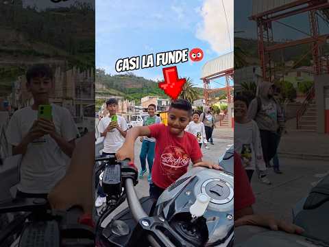 Le di permiso de ACELERARLA y se pasó ?‍?? #biker #comedia #diversion #motos #humor thumbnail