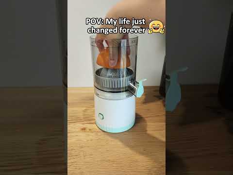 Babe my friends are here, show them your fancy gadget #kitchengadgets #homehacks thumbnail