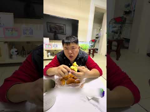 bố tôi định mua cục pân cờ hó cho tôi ăn và cái kết !! thumbnail