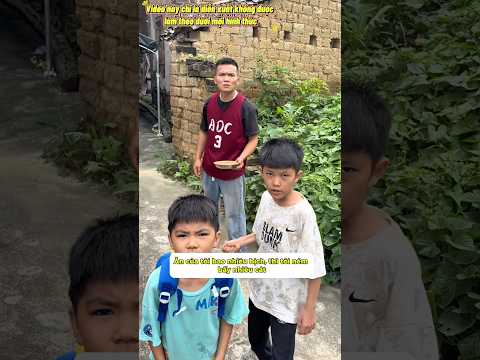 2 Cậu Thanh Niên Bị Cướp Lấy Bánh thumbnail