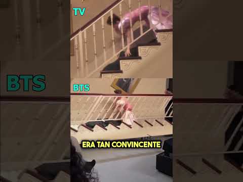 ¡No creerás cómo se caen los actores sin lastimarse! 😱🎬 #shorts thumbnail