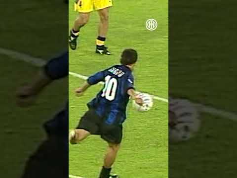 Baggio double ⚽️⚽️ Follow us for Japan-exclusive content 🇯🇵✨ thumbnail