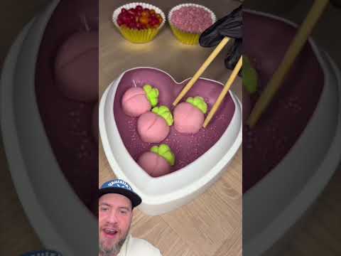 STRAWBERRY DUBAI CHOCOLATE #shorts thumbnail
