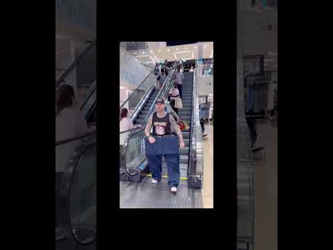 Box Jeans! thumbnail