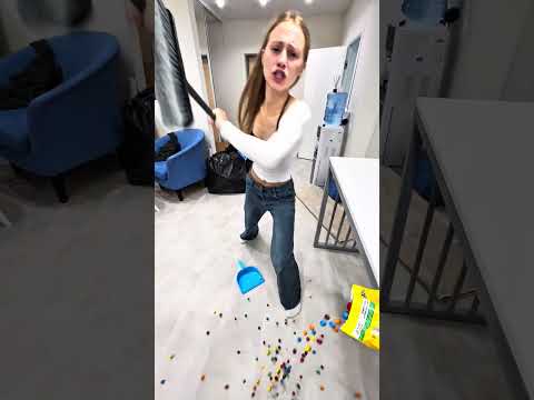 Cat mode new bright funny🙀♥️ thumbnail