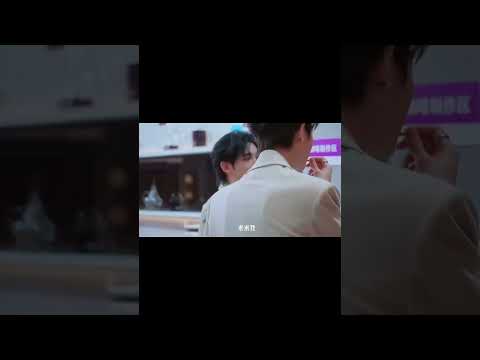 起猛了居然看到周柯宇对丁程鑫撒娇叫“哥哥”！#开始推理吧4 #周柯宇 #丁程鑫 #综艺 #shorts thumbnail