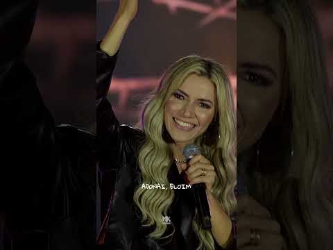 O Grande Eu Sou está aqui, assista ao novo clipe de Marine Friesen "Jeová" 🔥 thumbnail