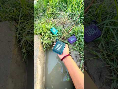 Green Go4 jbl water thumbnail
