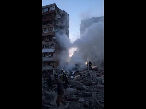 Ukraine : une attaque nocturne russe de grande ampleur sur Kiev juste après la trêve thumbnail