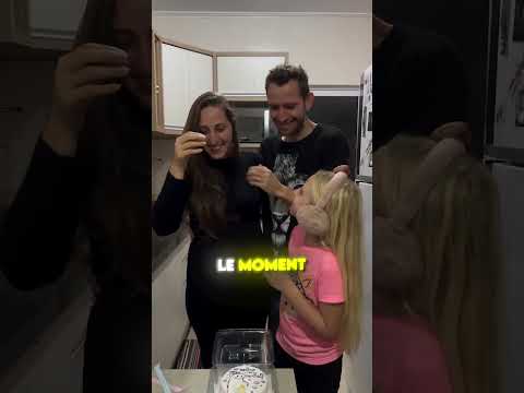 ELLE A MANGÉ LE GENDER REVEAL PAR ERREUR ! 😱🎂👶 thumbnail