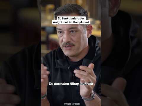 Hinter den Kulissen bei OKTAGON: Der Ringarzt erklärt, wie der Weight Cut im MMA abläuft. thumbnail