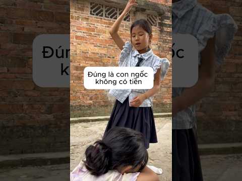 Cô gái nhặt ve chai bị bắt nạt thumbnail