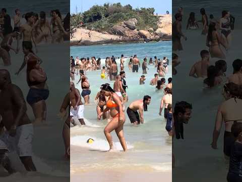 ?? Ipanema Beach A Happy Day thumbnail