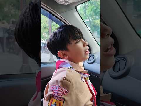 Papa Kaget Cari Ara K Sekolah Mlah Ngumpet D Mobil Sm Mama. Papa Mw Plg Udh Tunggu Lm Dedek Tidur ?? thumbnail