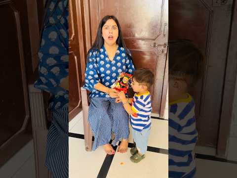 Amayra ne Samayra ke sath ye kya kiya❓🤔😳 #shorts #samayranarula #siblings thumbnail