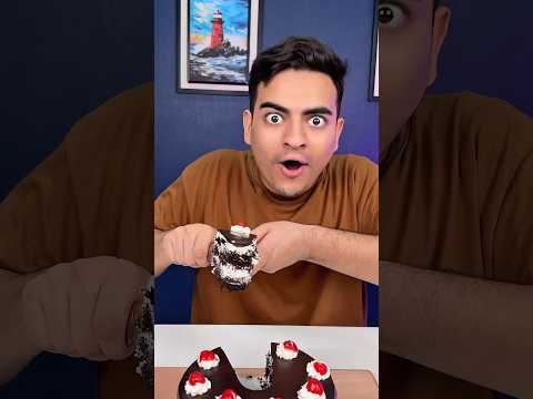 How to cut cake like a pro? ?? thumbnail